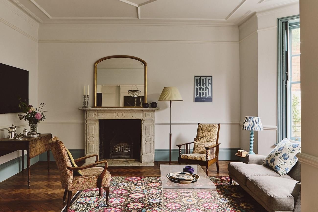Elegant freshly painted London home interior